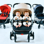 découvrez notre guide complet des poussettes pour jumeaux : conseils pour bien choisir, avantages des modèles doubles et recommandations pour faciliter vos sorties avec vos enfants.