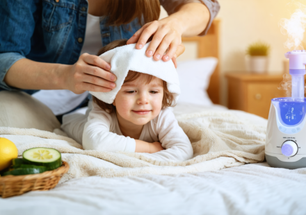 découvrez des astuces simples et des solutions efficaces pour réduire la fièvre chez l’enfant et soulager rapidement son inconfort.